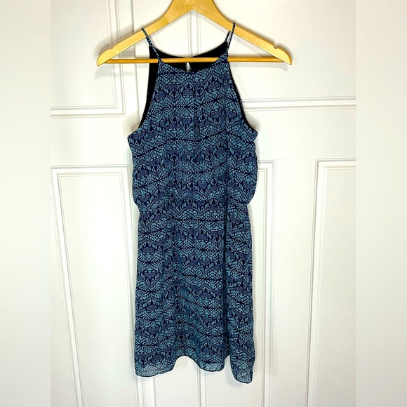Jessica, small petite, blue, spring/summer dress. - Picture 7 of 12